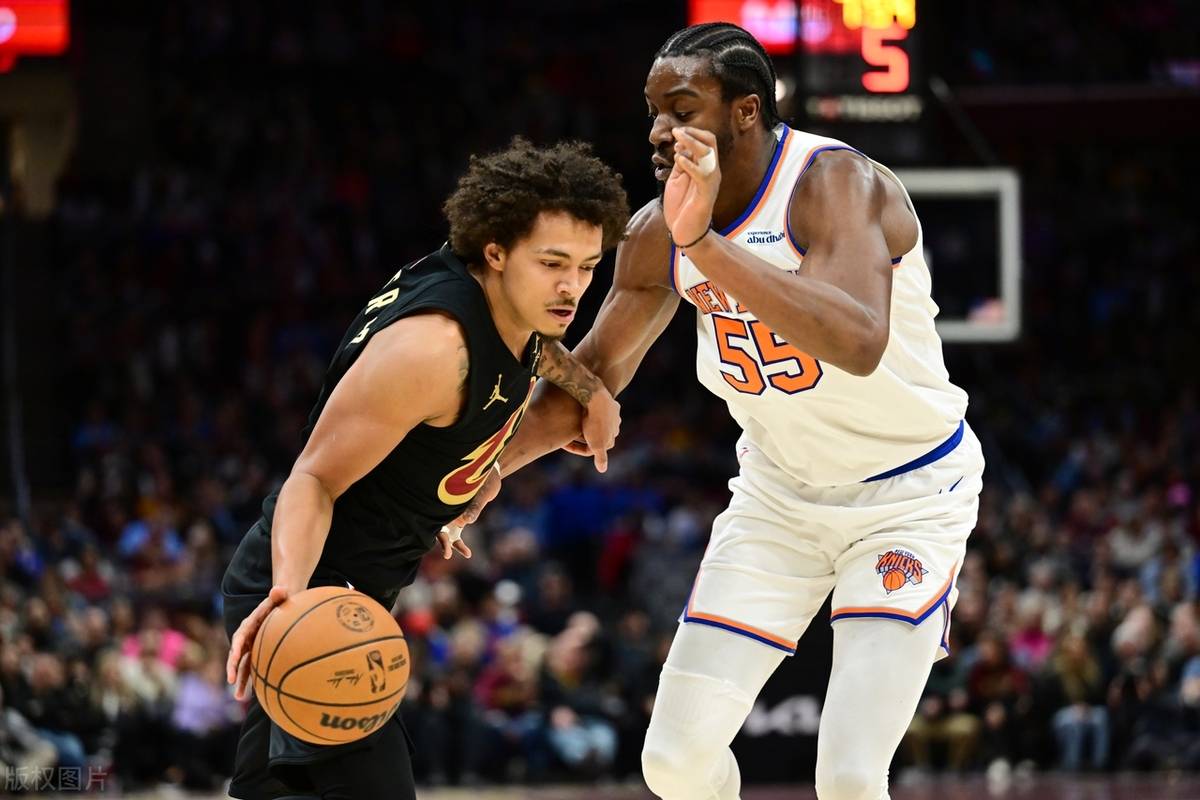 尼克斯队主场三连胜,球迷赢得齐声喝彩的简单介绍 尼克斯队主场三连胜,球迷赢得齐声喝彩的简单介绍