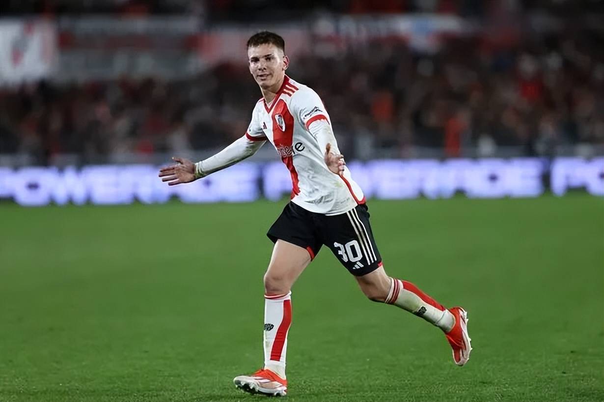 阿根廷名宿公开支持年轻球员,未来光明有望的简单介绍 阿根廷名宿公开支持年轻球员,未来光明有望的简单介绍