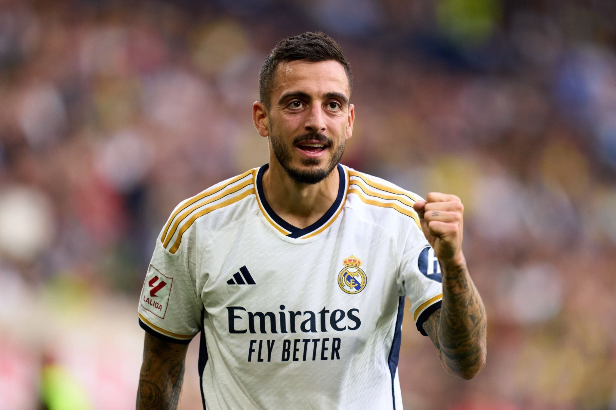 皇马球员表现稳定,取得连胜 皇马球员表现稳定,取得连胜